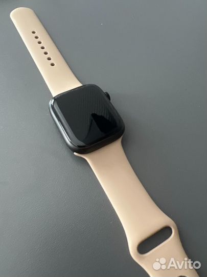 Apple watch 8