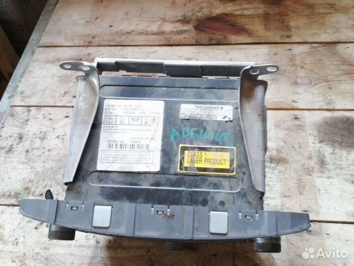 Магнитола Toyota Avensis