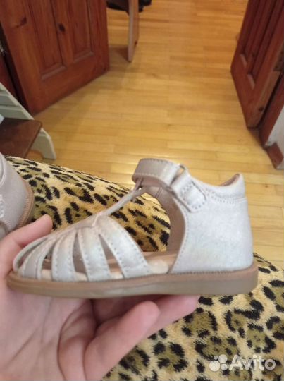 Сандали детские для девочек