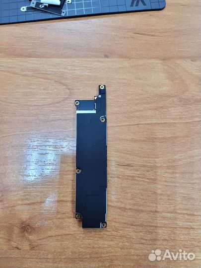 Запчасти iPhone XR разбор