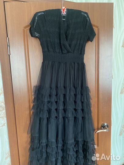 Платье вечернее