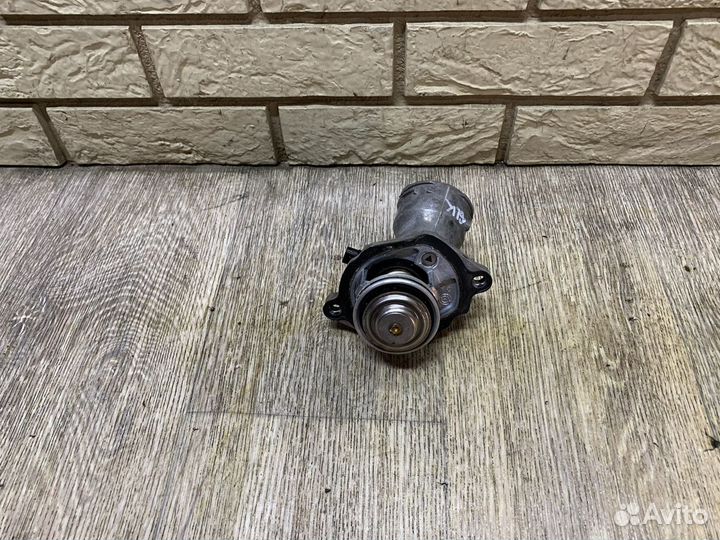 Mercedes GLK-Class X204 Термостат 272.971 M272 E35