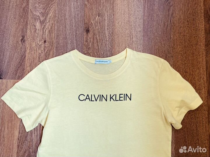 Футболка Calvin Klein jeans. На 12 лет