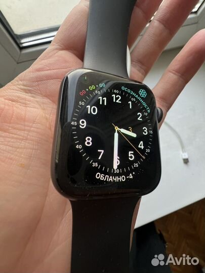 Apple watch 4