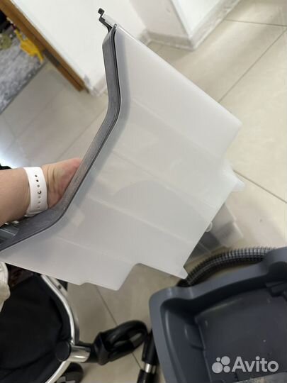 Bosch Моющий пылесос BWD41720, белый, зеленый