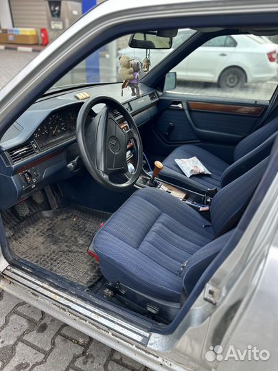 Mercedes-Benz W124 2.0 МТ, 1993, 585 000 км