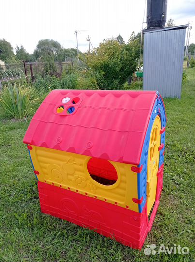 Детский пластиковый домик