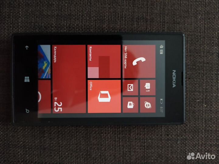Телефон Nokia lumia 520
