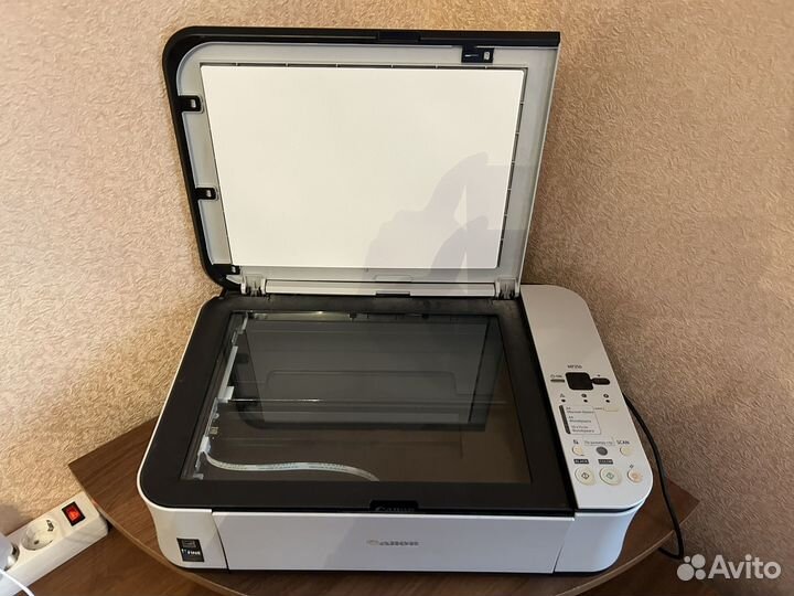 Принтер Canon Pixma MP 250 струйный цветной