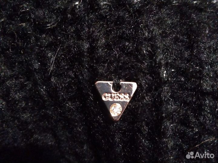 Шапка девочке guess 48см