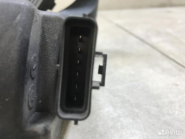 Педаль газа Hyundai ix35 LM 2010-2015