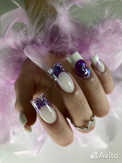 Мастер маникюра