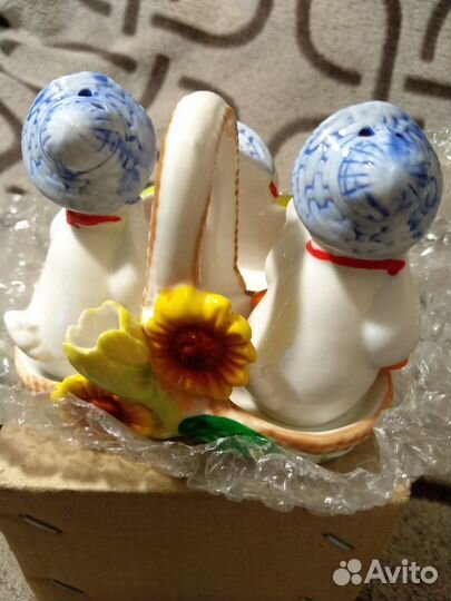 Солонка и перечница