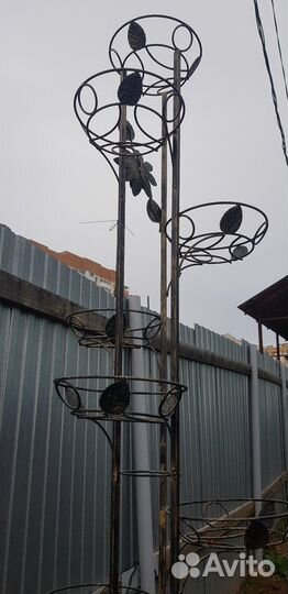 Подставка для цветов металлическая 190 см