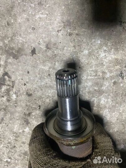 Привод правый LADA Largus 1.6 8кл