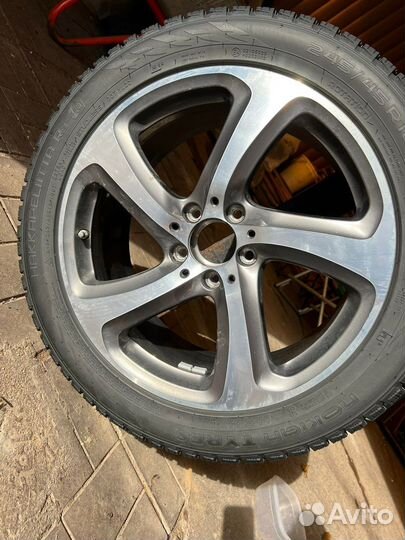 Nokian Tyres Hakkapeliitta R3 245/45 R18