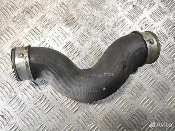 Патрубок интеркулера Volkswagen Transporter T5