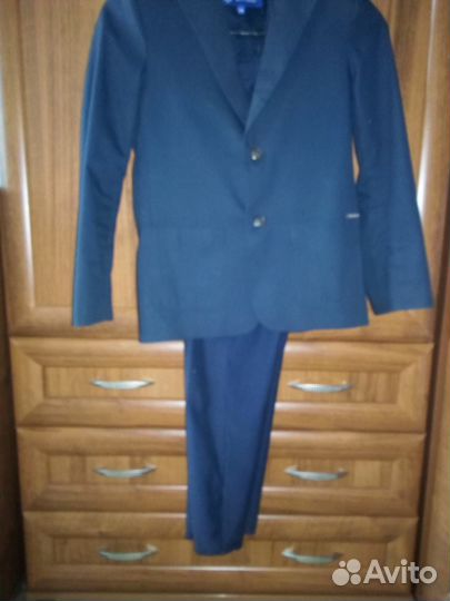 Школьный костюм