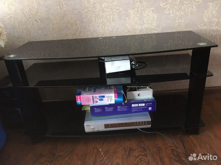 Тумба под телевизор