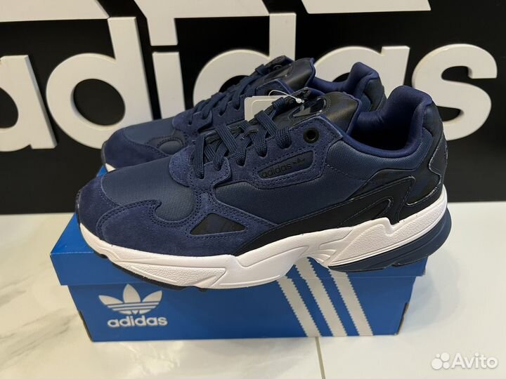 Кроссовки adidas falcon оригинал новые 38.5 40 жен