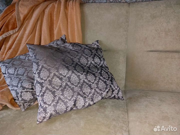 Декоративные подушки новые