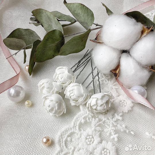 Шпильки для волос с розами