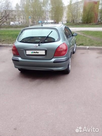 Nissan Almera, 2000