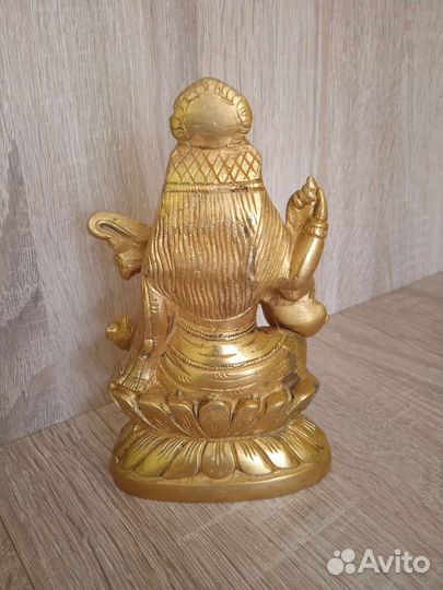 Статуэтка индийской богини Сарасвати