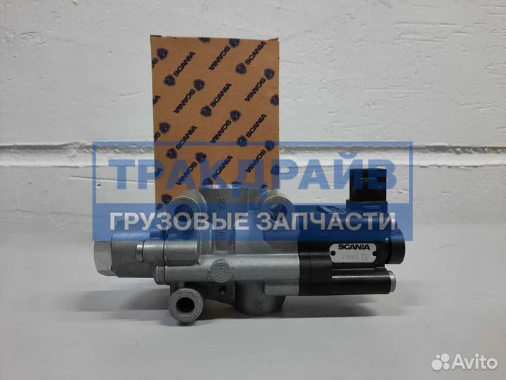 Клапан пневмоподвески для автомобилей Скания