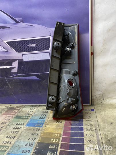 Фонарь левый верхний на kia ceed 1 универсал