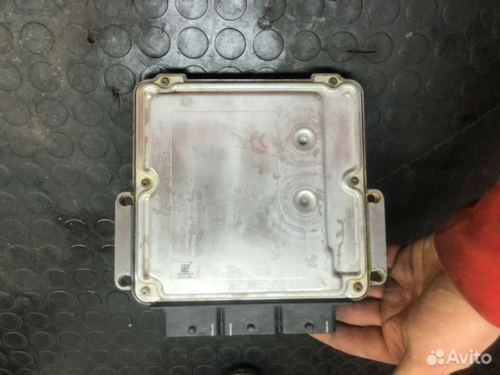 Блок управления двс land Rover Freelander 2