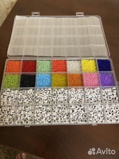 Браслет из бисера