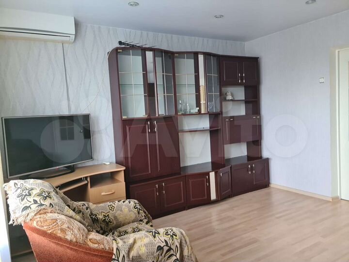 2-к. квартира, 52 м², 4/5 эт.