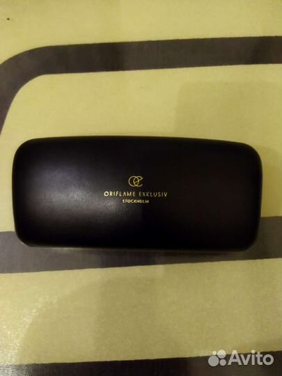 Солнцезащитные очки женские брендовые