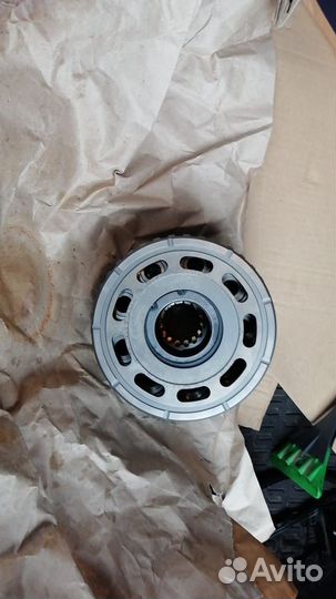 Качающий узел гидромотора бортовая Hitachi zx48u-5