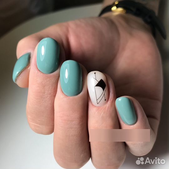 Маникюр и педикюр