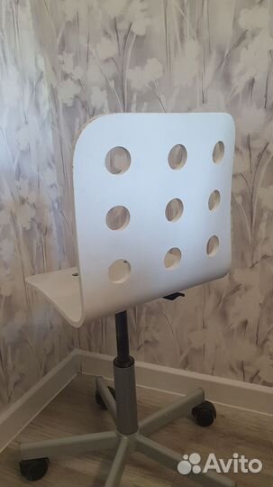 Детский стул IKEA