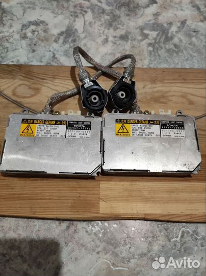 Блок розжига ксенона toyota