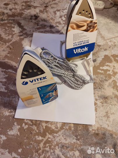 Утюг паровой новый