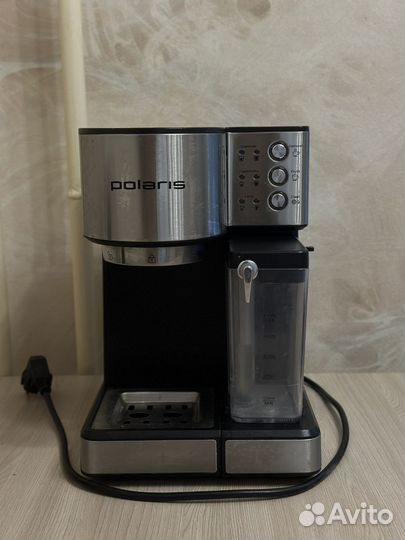 Кофеварка рожковая Polaris PCM 1536E