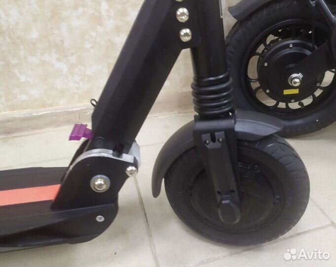 GT S350 (до 120кг) Электросамокат