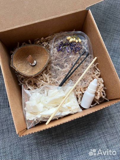 Набор по изготовлению ароматической свечи в кокосе