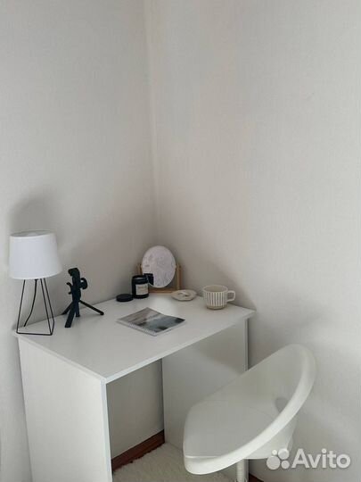 Письменный стол