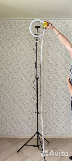 Кольцевая лампа RGB в комплекте с штативом 190см