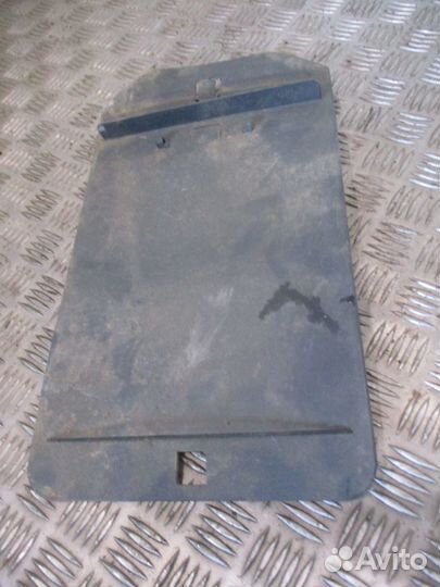 Накладка Iveco 504071667