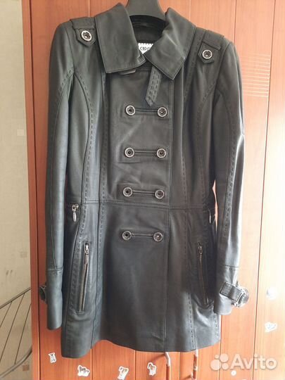 Кожаная куртка женская удлинённая размер 42-44