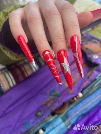 Маникюр и наращивание ногтей