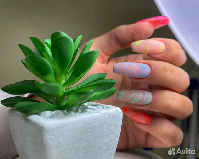 Аппаратный маникюр