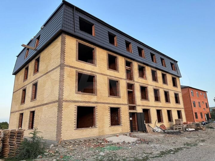 2-к. квартира, 56 м², 4/4 эт.