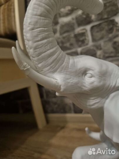 Ваза franz слоны